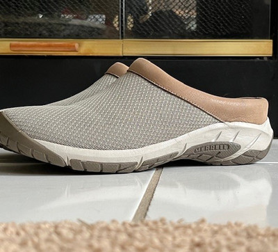 Merrell Encore Breeze 4 Beige/Tan Mesh Slip On Clog US 9, EUR 40