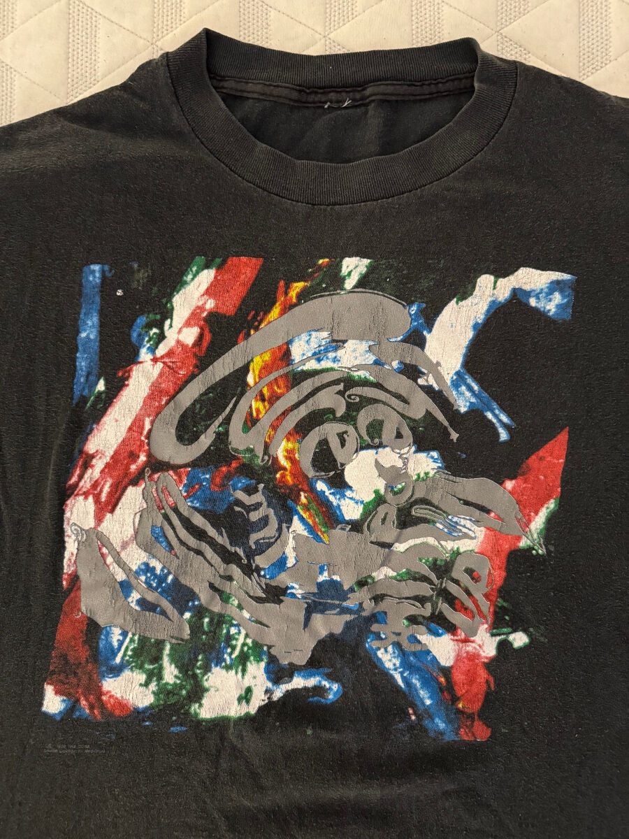 Vintage 1990 The Cure band T-Shirt Size XL - Mixed Up - Rare Vintage 1990 The Cure band T-Shirt Size XL - Mixed Up - Rare