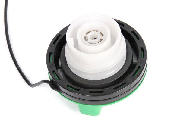 Tapa del tanque de combustible para GM Chevrolet Cruze Sedan 2014-2015 2.0L Diesel (N/P 22992634)
