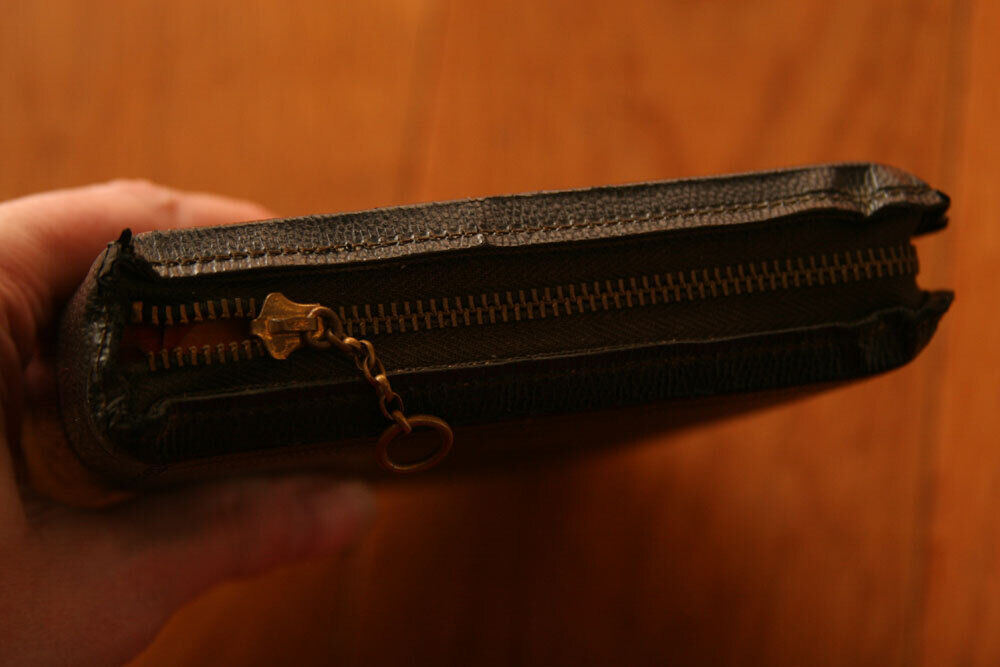 Picture 2 of 5