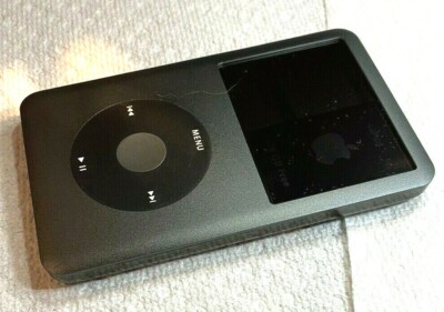Apple iPod classic 7th Generation Gray Black 512GB MP3 Excellent