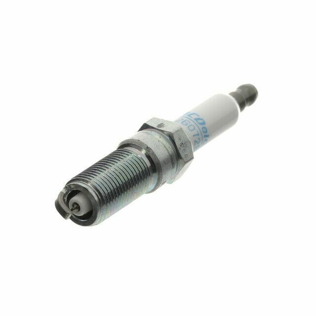 Genuine GM 2000-2007 Saturn Chevrolet Oldsmobile Ion Iridium Spark Plug 12681661