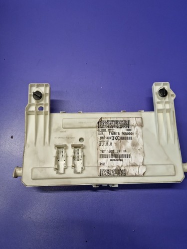 Boîte à fusibles Ford Kuga centrale électrique 7M5T14A073JF #1568 - Picture 4 of 5