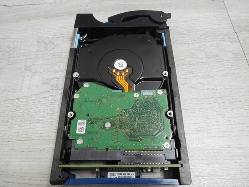 EMC 005050597 118033267 Hitachi Ultrastar HUS724040ALS640 4TB 7.2K SAS HDD - Picture 7 of 7
