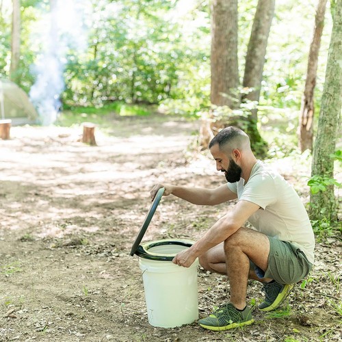 Portable Outdoor Toilet Bucket Seat with Lid - Universal Fit for Most 5-Gallo... - Picture 4 of 9