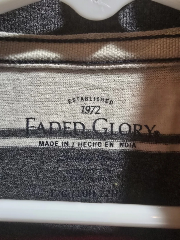 Camisa manga larga con cuello para niños Foto 3 de 4