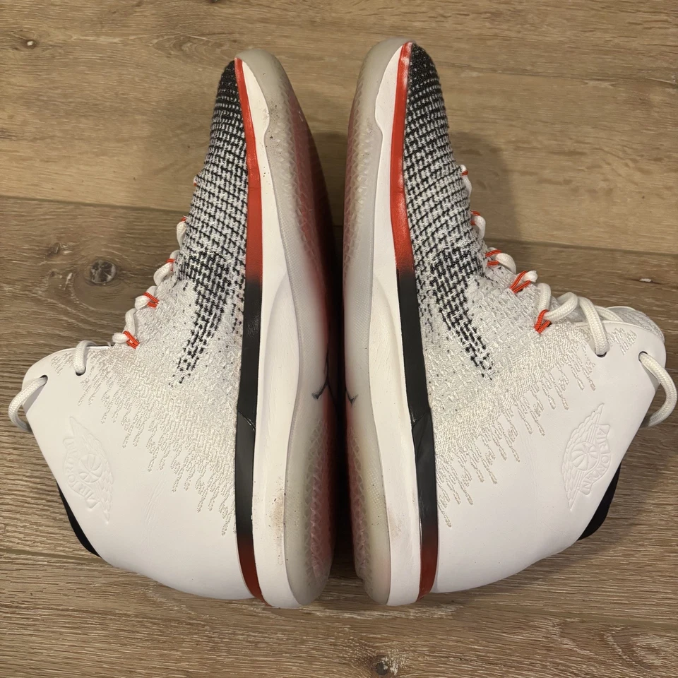 Nike Air Jordan 31 XXXI Black Toe Mens Size 11 845027-108 RARE EUC With Box - Image 3 of 4