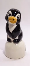 Cute Shy Penguin Pie Bird Vent/Funnel