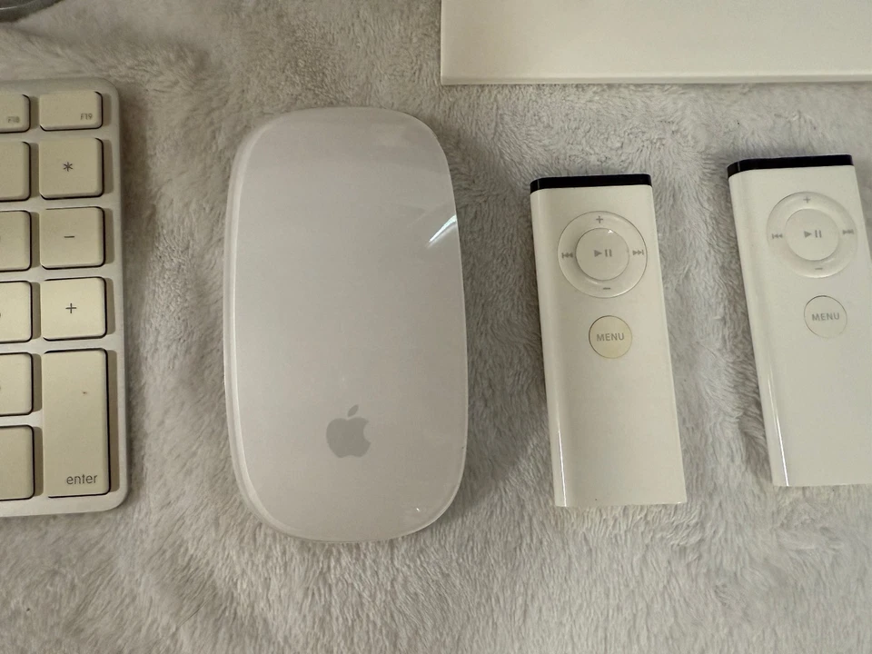 iMAC 24" 2.8/2GB/320GB/SD USA ALL IN ONE COMPUTER A1225 W/ KEYBOARD MOUSE BOX + - Image 4 of 4