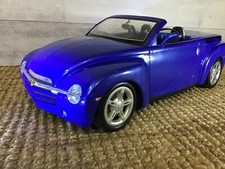 2004 Barbie Cali Girl Chevrolet Soundbox With Portable CD Player Corvette