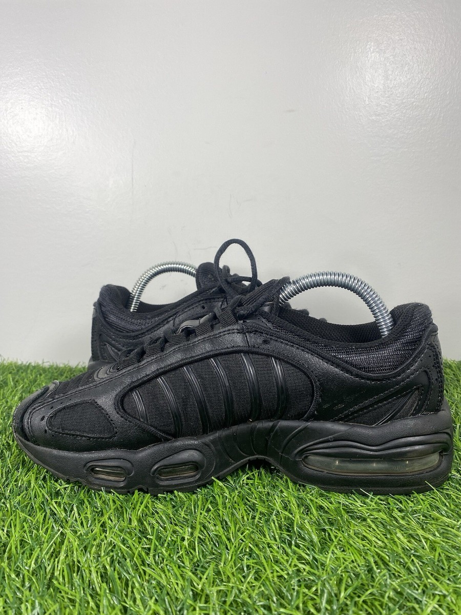 air max tailwind 4 triple black