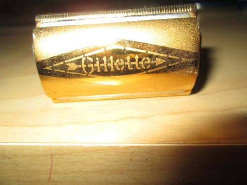 VINTAGE SHAVE BOX WITH RAZOR - Picture 3 of 5