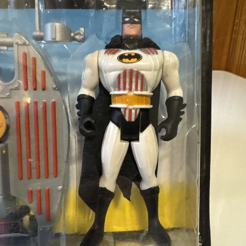 Figura de acción Kenner Batman The Animated Series 1993 Anticongelante Batman nueva rara Foto 3 de 4