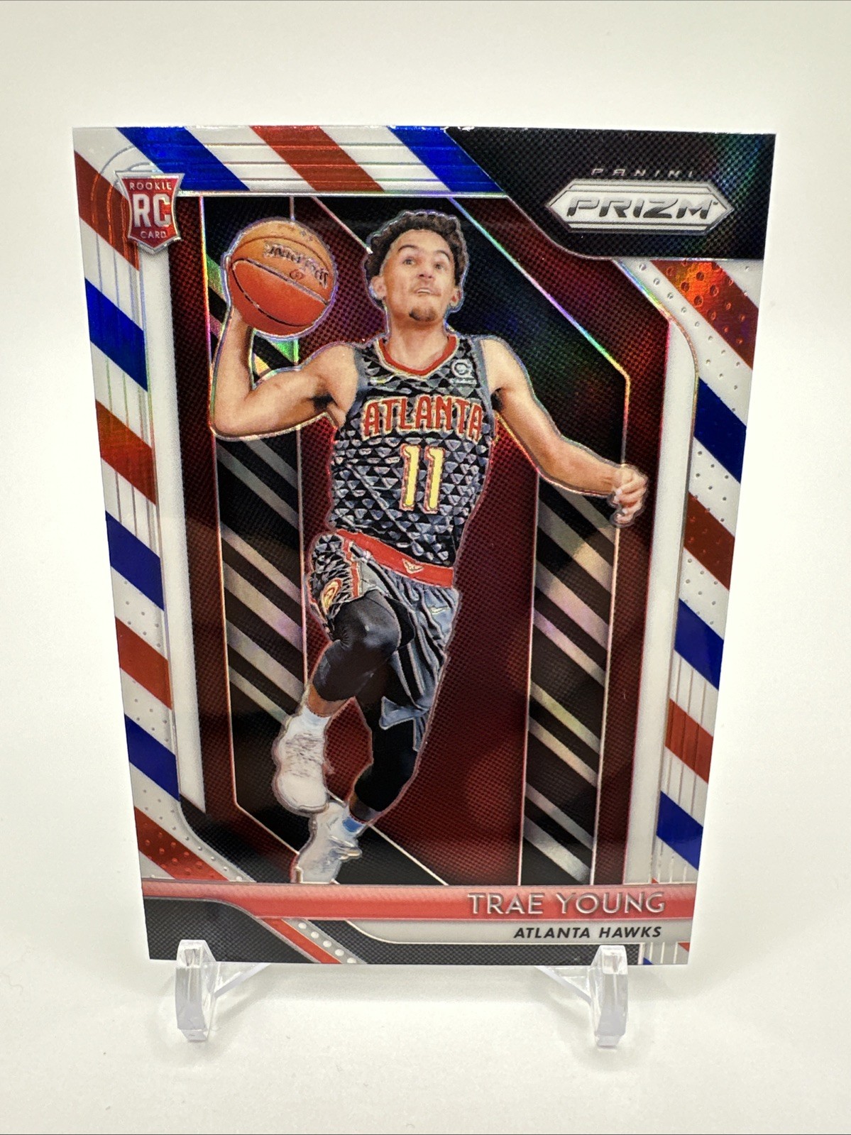 2018-19 Prizm RED WHITE BLUE Trae Young RC ROOKIE #78 Atlanta Hawks Card