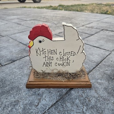 Vtg Handmade Country Farmhouse Chicken Kitchen Closed Decor Wood Shelf Sitter