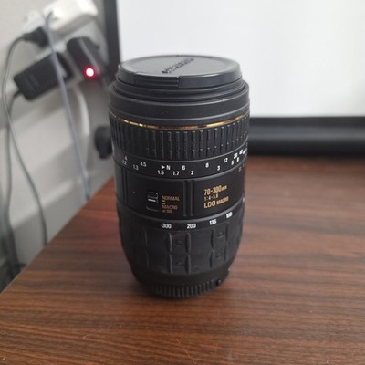 Quantaray 70-300mm f/4-5.6 LDO AF Zoom Camera Lens for Pentax K Mount *TESTED* K