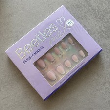 Escarabajos Prensado en Uñas 64 Piezas Extra Corto Gradiente Diseño Rosa y Blanco Precintado
