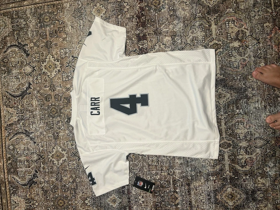 Nuevo Jersey Derrick Carr Blanco y Negro Nuevo con etiquetas Pequeña mancha Foto 3 de 4