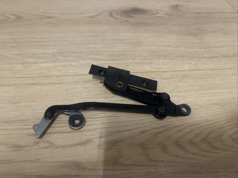 Mini Cooper Cabrio R52 bloccaggio zappa capote tetto tetto apribile destro RH - Immagine 3 di 4