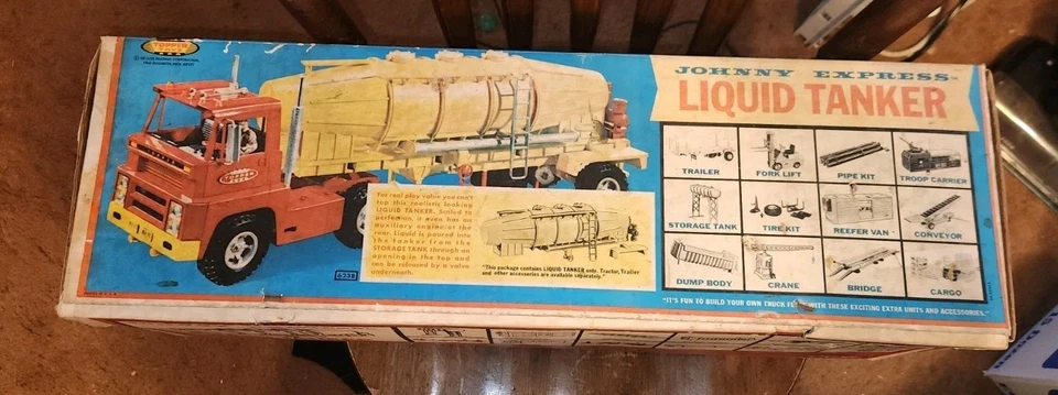 De colección 1965 Topper Toys Johnny Express cisterna líquida con caja ATTIC FIND Foto 3 de 4