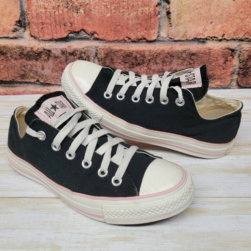 converse black pink