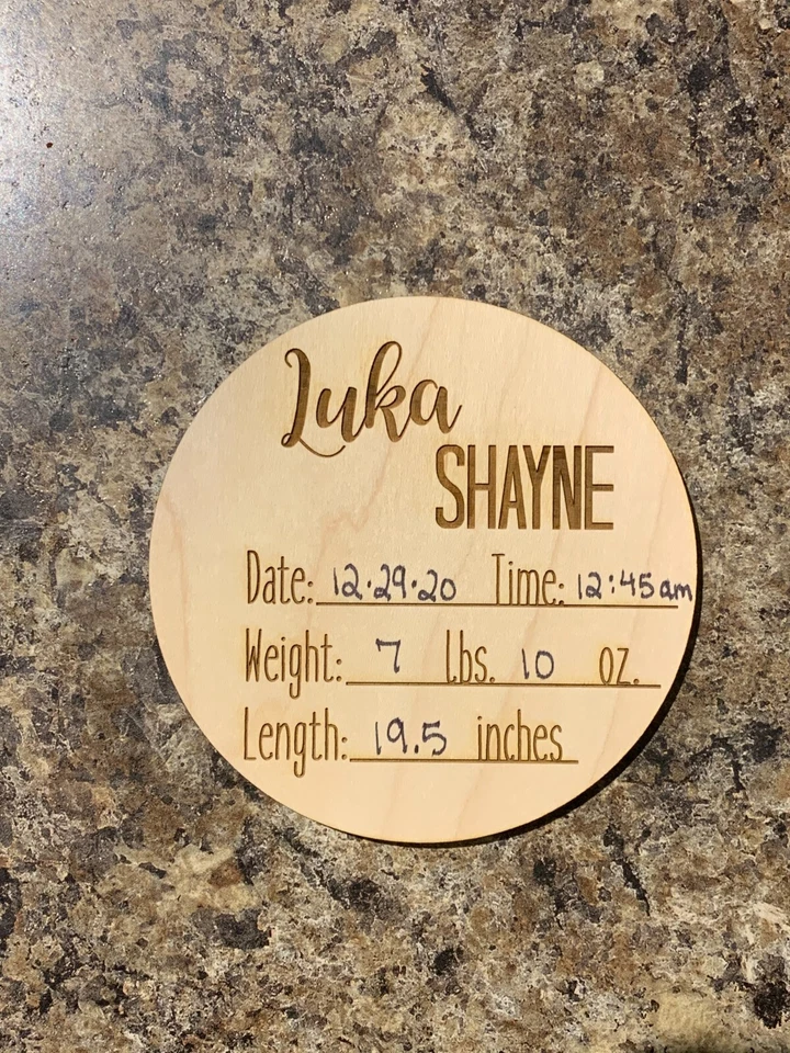 Estadísticas de recién nacido - Letrero de anuncio de bebé - Letrero grabado - Personalizado Foto 4 de 4