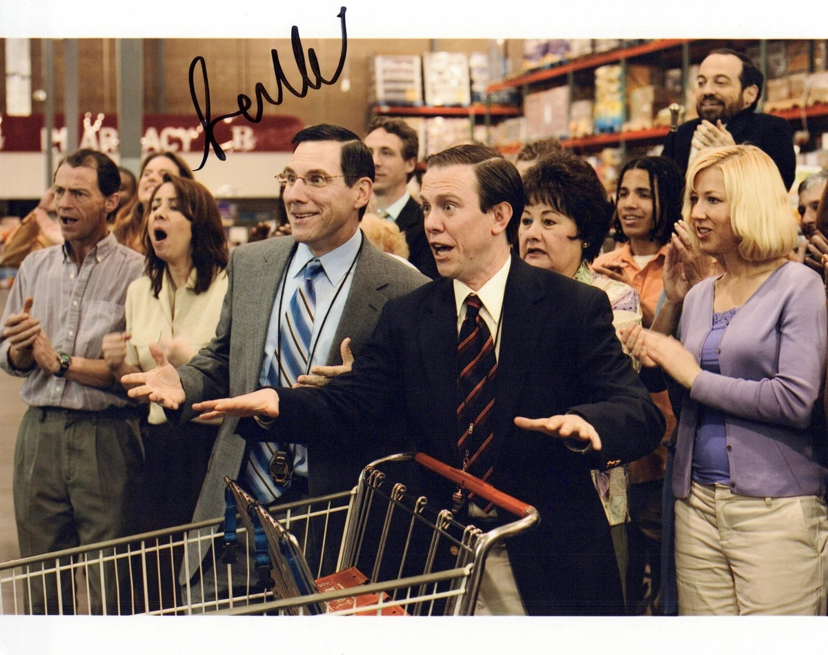 Employee Of The Month Cast