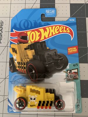 8-Bit Pixel Shaker Hot Rod Collectible Toy Car, New in Package, Yellow Diecast