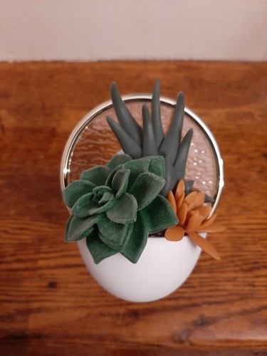 BATH AND BODY WORKS BBW WALLFLOWER PLUG WARMER SUCCULENT PLANT LIGHT UP 24/7 NEW - Picture 1 of 7