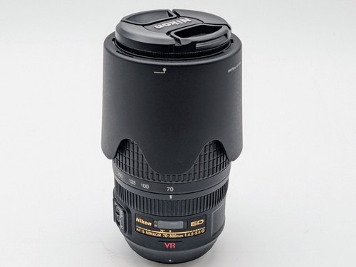 NIKON ED EFS NIKKOR 70-300MM 1:4.5-5.6 GVR - Picture 5 of 9