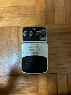Behringer FX600 Digital Multi-FX Guitar Bass Effect Pedal