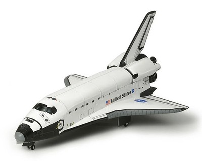 Tamiya 1/100 Space Shuttle Atlantis Plastic Model Kit TAM60402