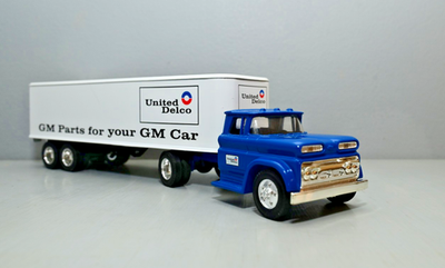 #ad #ad ERTL 1960 Chevrolet CAB amp; LONG TRAILER COIN BANK white GM Delco Parts 1:43 Nice $33.00