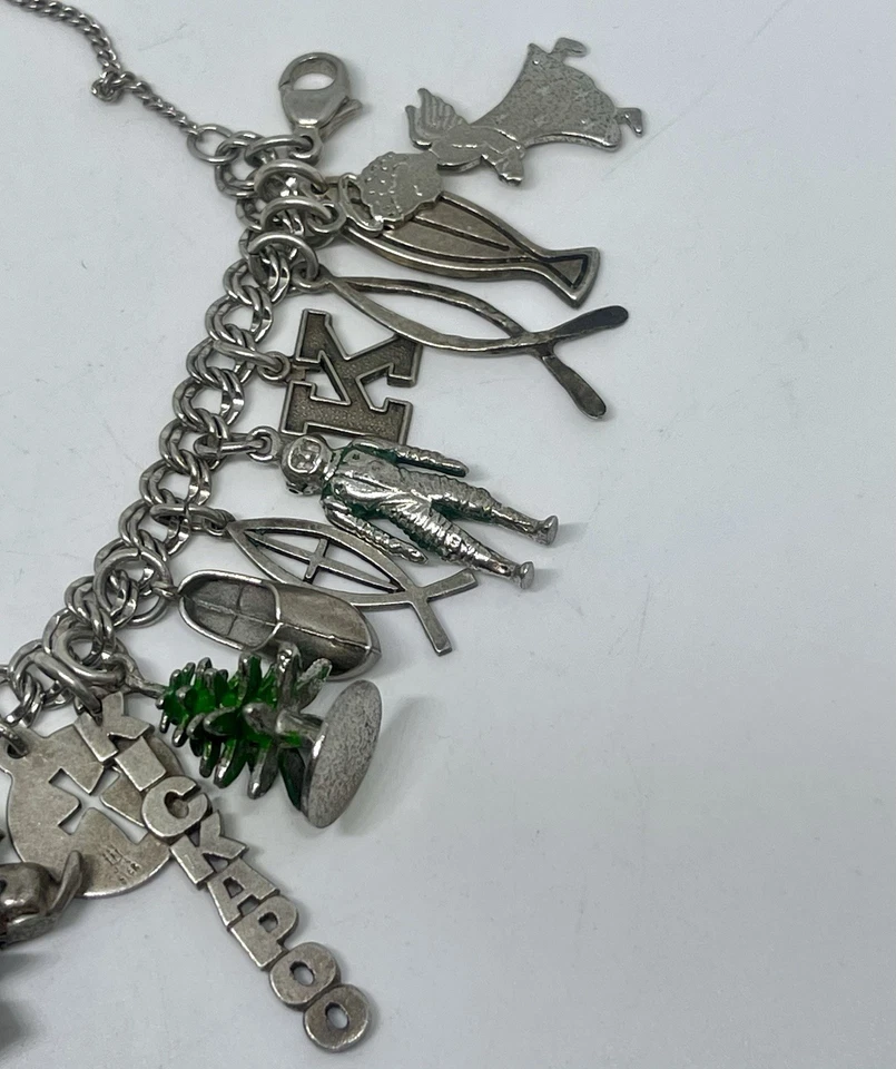 Pulsera James Avery Plata Esterlina 27 Dijes Nativos Multi Tema 64 Gramos Foto 2 de 4