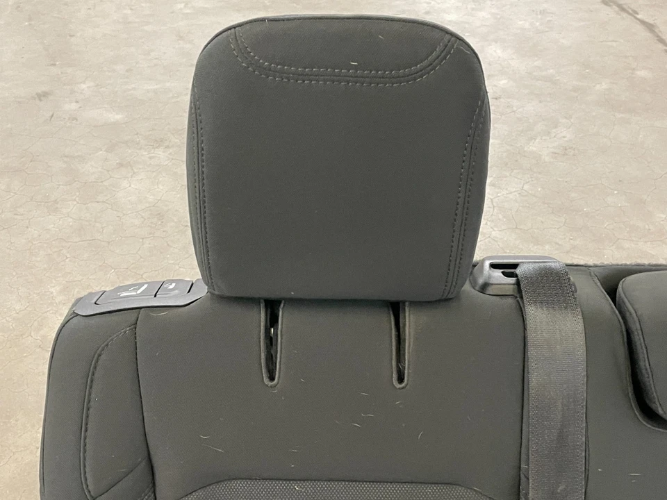 Cojín de asiento de banco trasero izquierdo derecho Jeep Wrangler 18-21 negro completo 1623 OEM Foto 4 de 4
