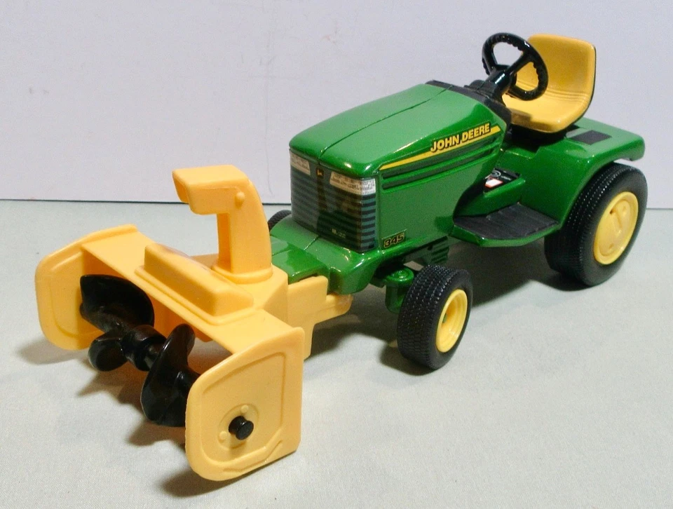 Tractor John Deere 345 L & G - Cortacésped - Hoja - Soplador de nieve escala 1/16 Foto 4 de 4