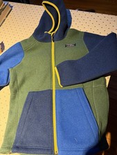 Cute LL Bean Mountain Classic Fleece hoodie nwt size 10/12 kids