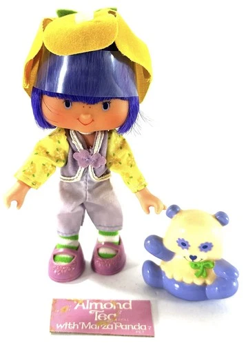 Vintage 1983 Strawberry Shortcake Almond Tea Doll with Marza Panda Pet Kenner
