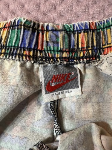 Pantalones cortos de gimnasio vintage Nike Urban Jungle - Imagen 4 de 24