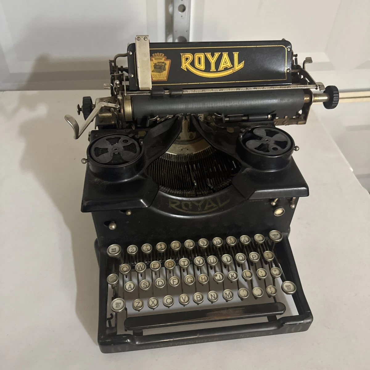 Royal Model 10 Typewriter In Collectible Typewriters for sale | eBay