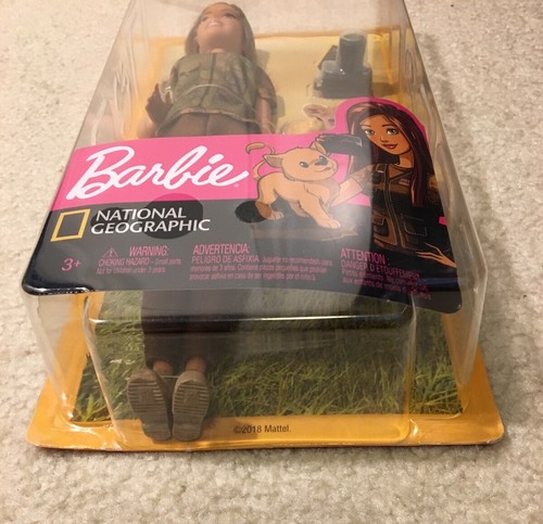 Barbie National Geographic Wildlife Photographer Doll Toy Lion Cub Mattel 2018 - Picture 3 of 12
