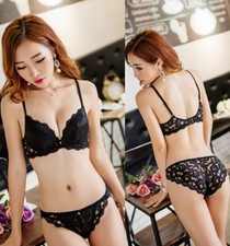 Push Up Bra Lace Bra And Panty Set Women  s Embroidery Deep V Lingerie  Knickers