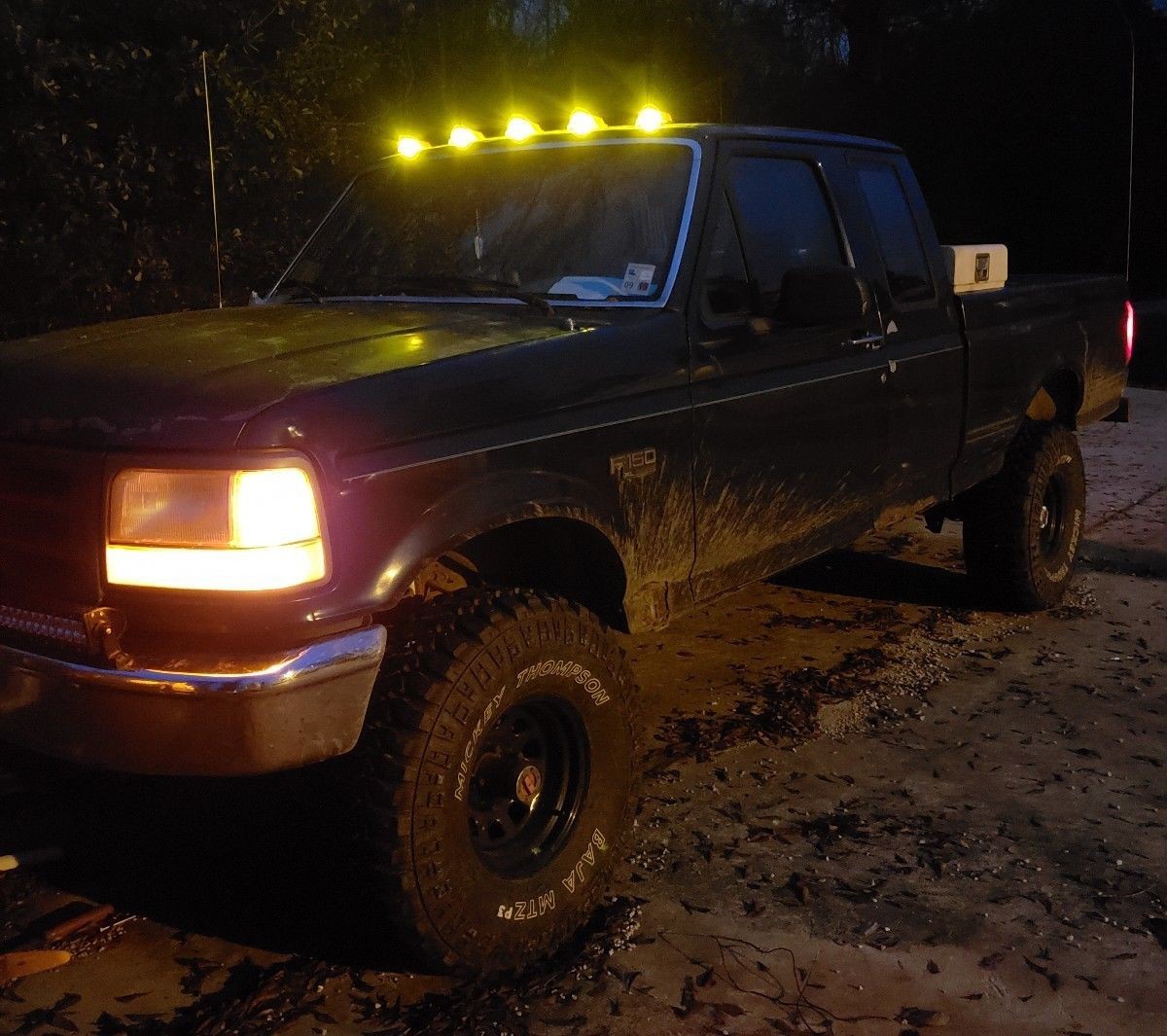 Cubierta De Luz De Cabina Para Ford F100 F250 F350 OBS 1973-1996 – Estilo Escalonado