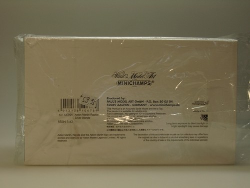 Minichamps Aston Martin Rapide, silver blonde - 437 137904 - 1:43 - Picture 4 of 4