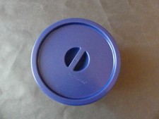 BOITE A  GLACONS TUPPERWARE VINTAGE BLEU ET BLANC 2217 A1