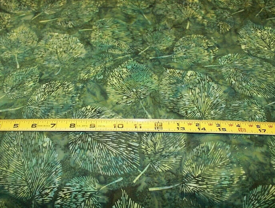 Tela de algodón Hoffman Rainbow Batik a tu elección por media yarda Foto 3 de 4