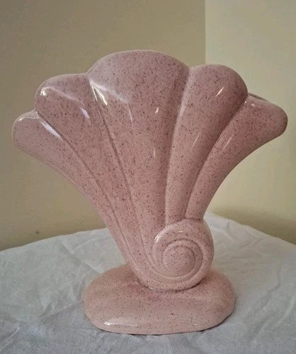Vintage Red Wing Pink Speckled Shell Ceramic Vase, USA #892