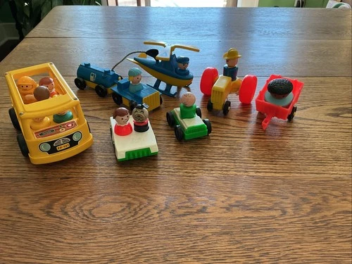 Lot 20 VTG Fisher Price Little People Helicopter Fueling Mini Bus Tractor Cars