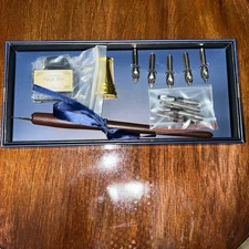 Vintage Fountain Pen Gift Set with Various size Nibs New