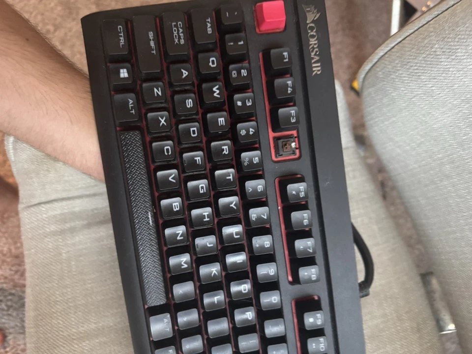 Corsair Strafe RGB Cherry Red Mechanical Gaming Keyboard - Image 2 of 4
